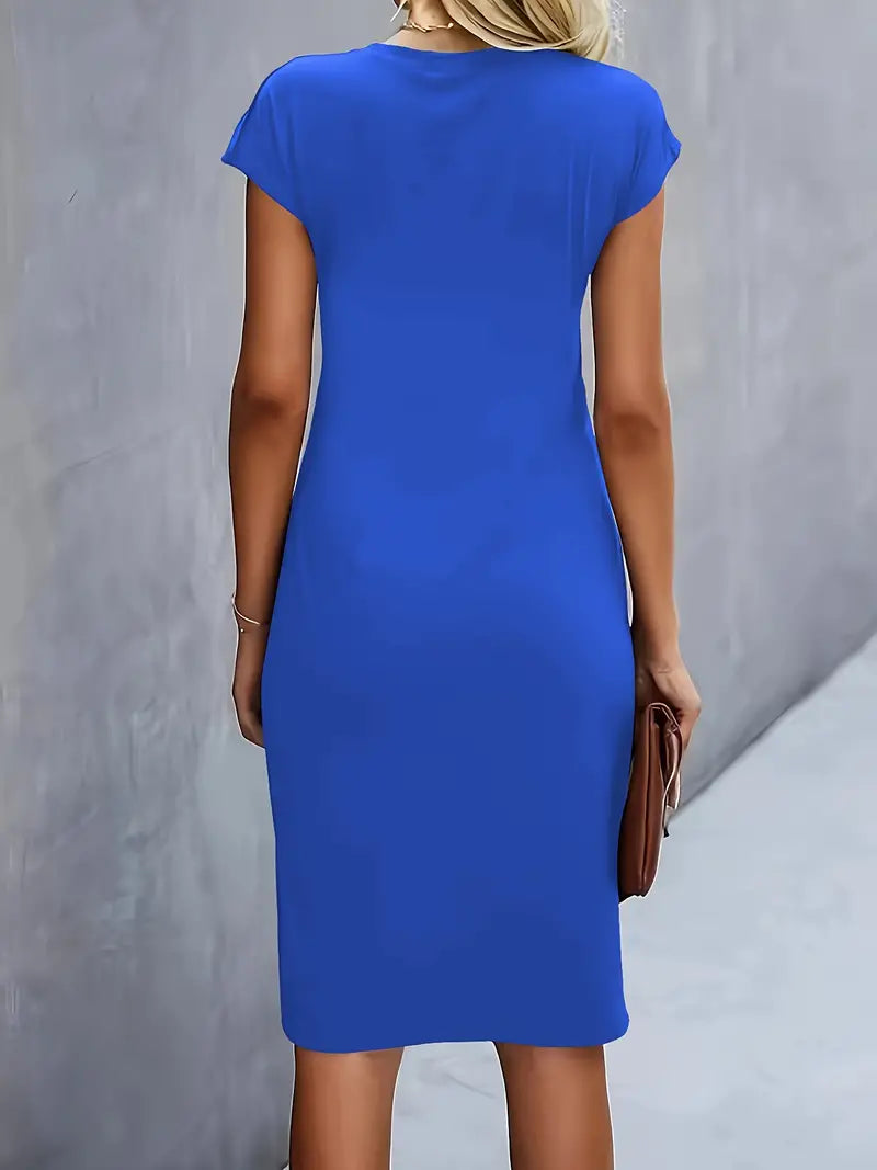 Women’s midi dress | Tailored fit | Round neckline | Lightweight breathable fabric | Versatile occasions